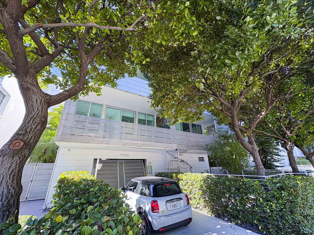 The Montclair Lofts  photo 2